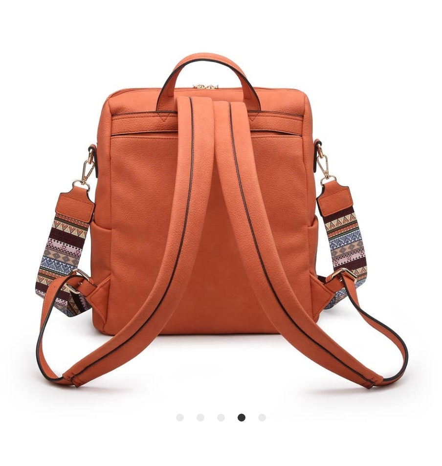 Jen & Co. - BP1993 Amelia Convertible Backpack w/ Guitar Strap